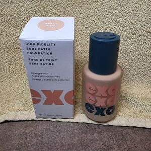 Exa High Fidelity Semi-Satin Foundation - Emily 450